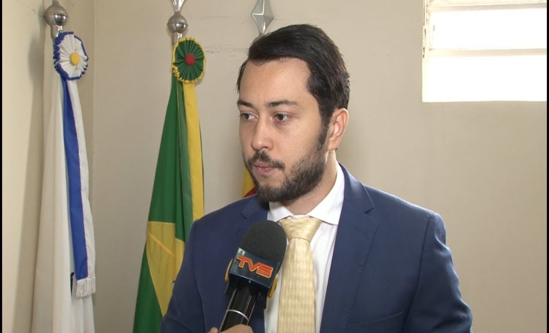 Emerson Jarude diz que polícia investiga iluminação em led de Socorro Neri